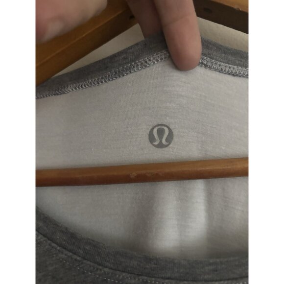 Lululemon every yogi long sleeve Grey White Cotton Women's Size Medium - Picture 2 of 8